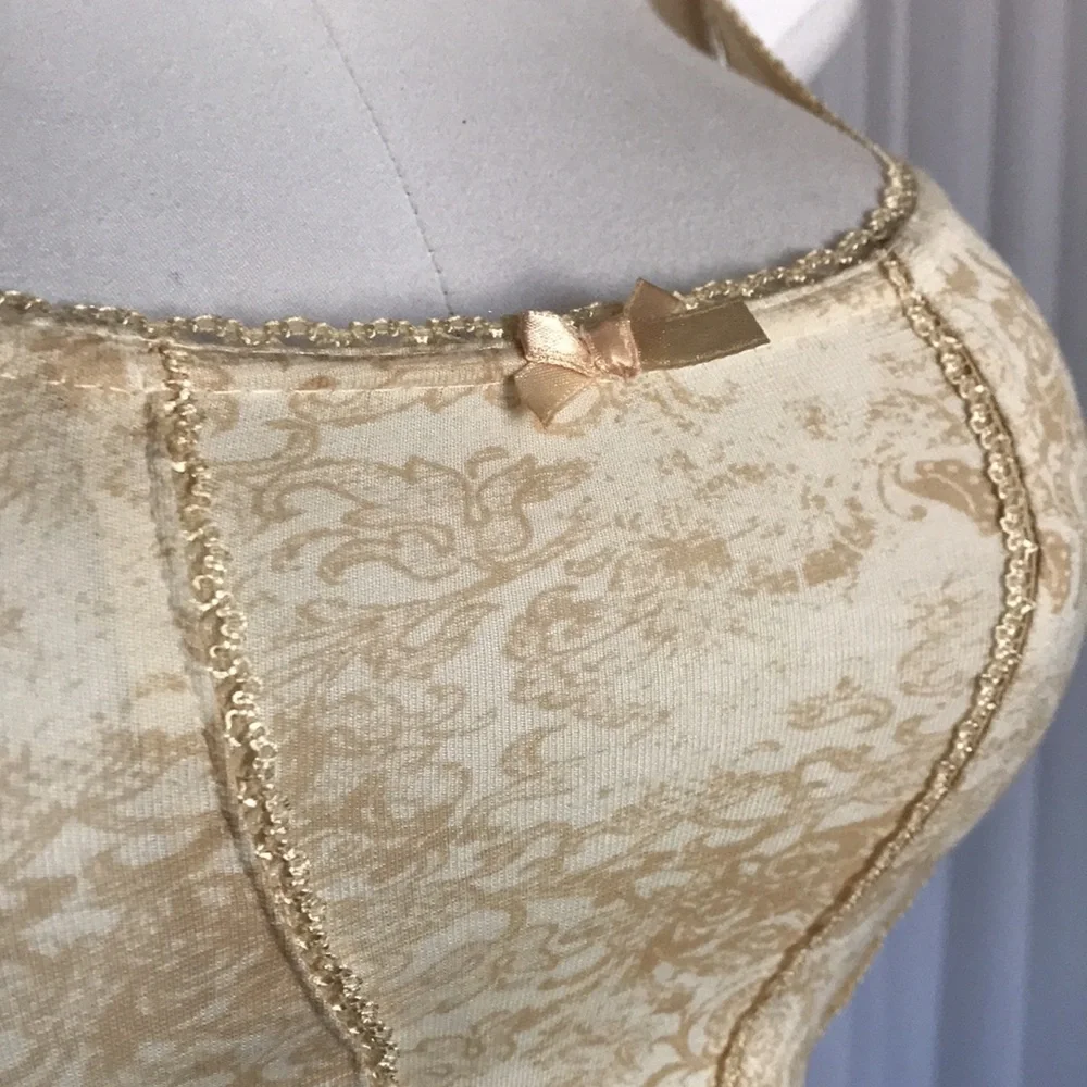 Crop Top - Picture 4 of 5